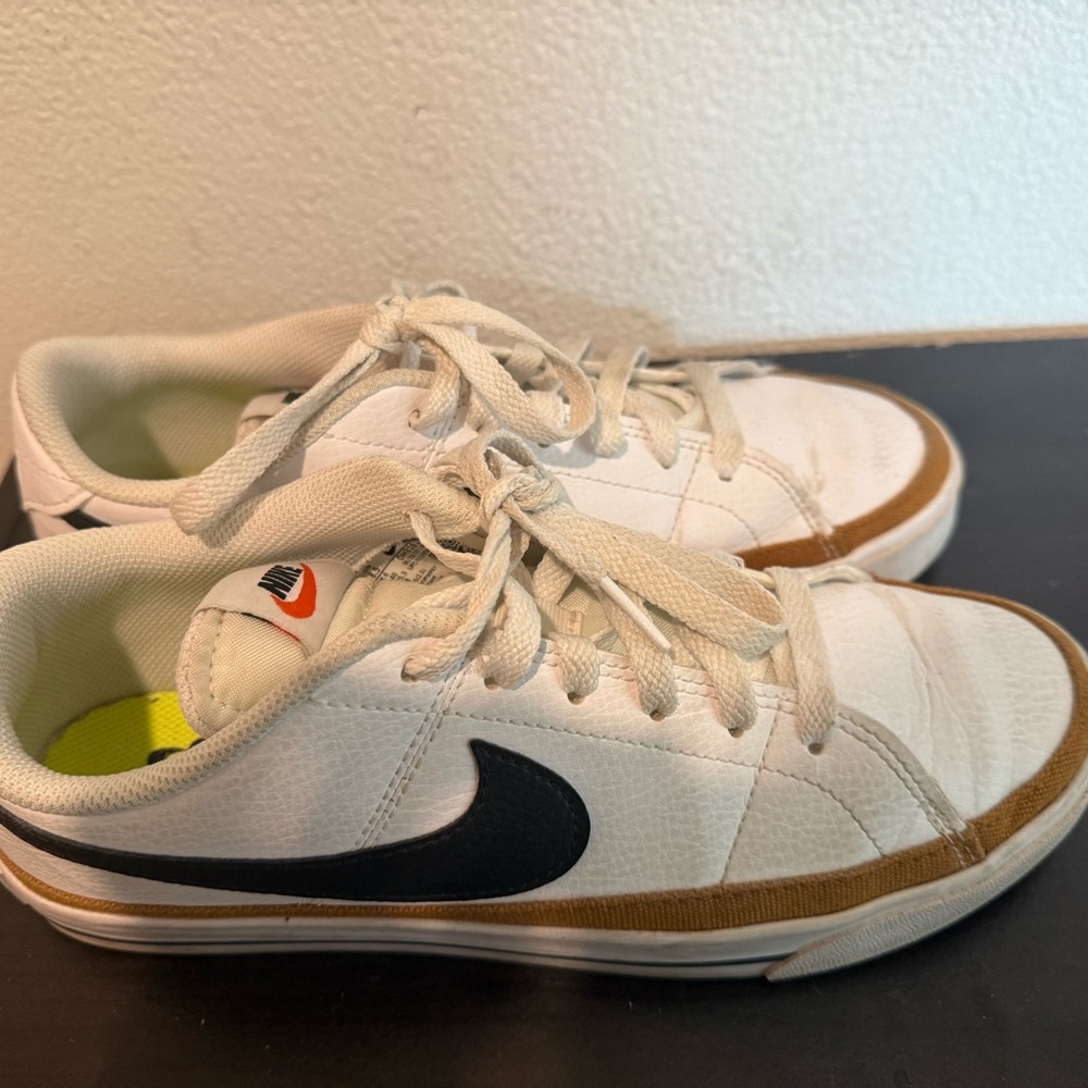 Nike White and Brown Casual Shoes